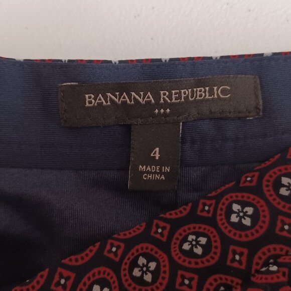 Women's Banana Republic Maxi Pleated Red Skirt with liner Size 4 - Picture 3 of 7